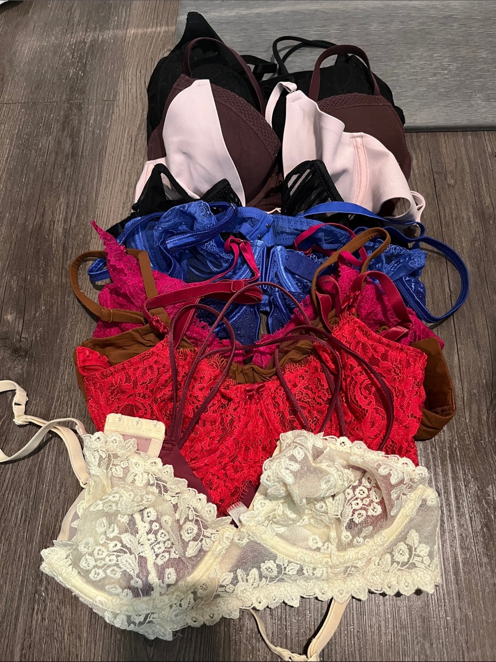 Women’s Lace & Satin Bralette Pack - Mixed Colors